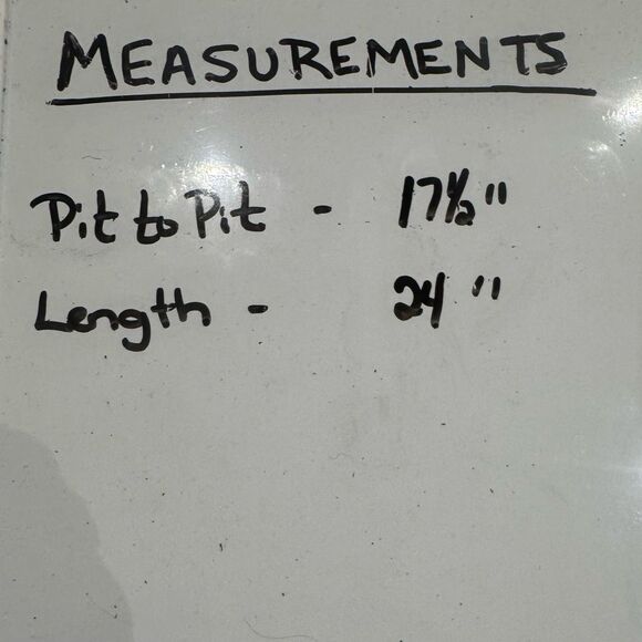 Nine West white colorful abstract print vneck top size XS - Picture 6 of 6